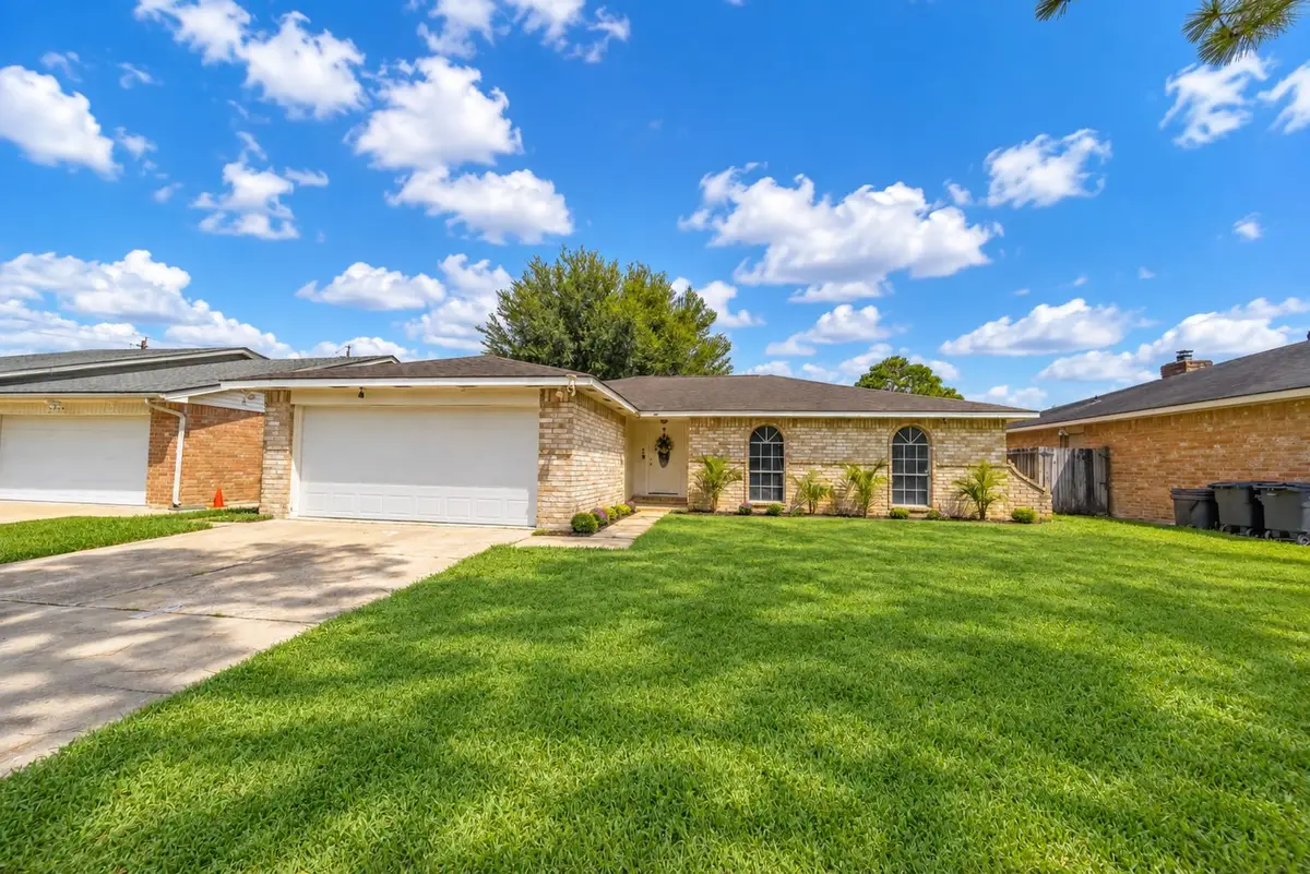 9907 Towne Brook Lane, Sugar Land, TX 77498 - #1