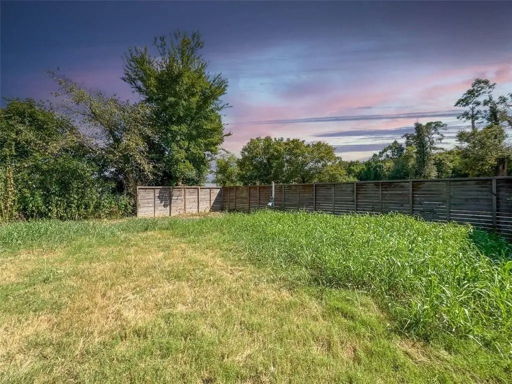000 Pinemont Drive, Houston, TX 77018 - #1