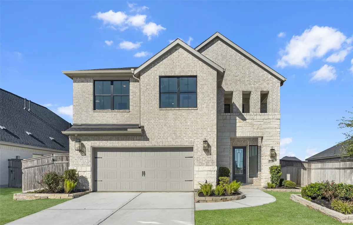 31526 Bramble Hollow Court, Fulshear, TX 77441 - Image #1