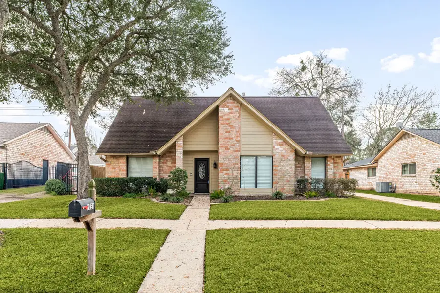 2731 Field Line Drive, Sugar Land, TX 77479 - #3