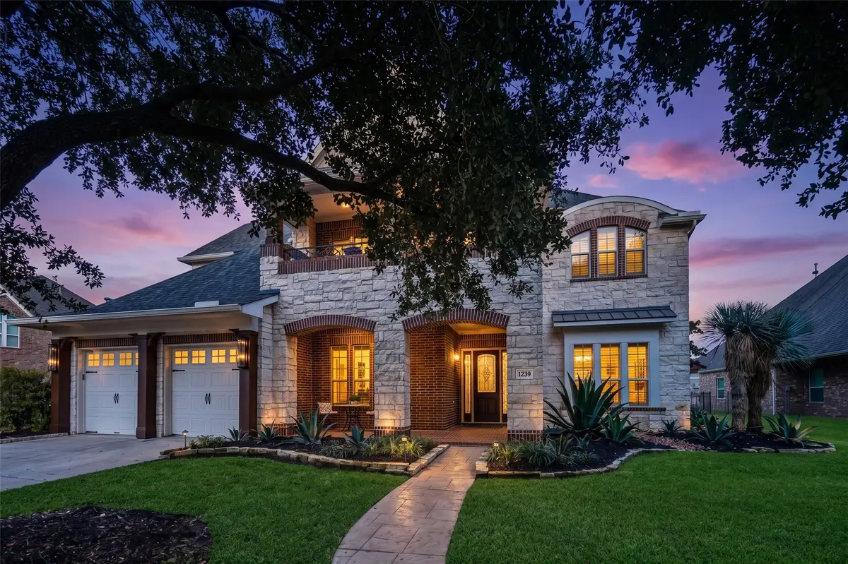 16710 Okachobee Drive, Houston, TX 77044 - #1