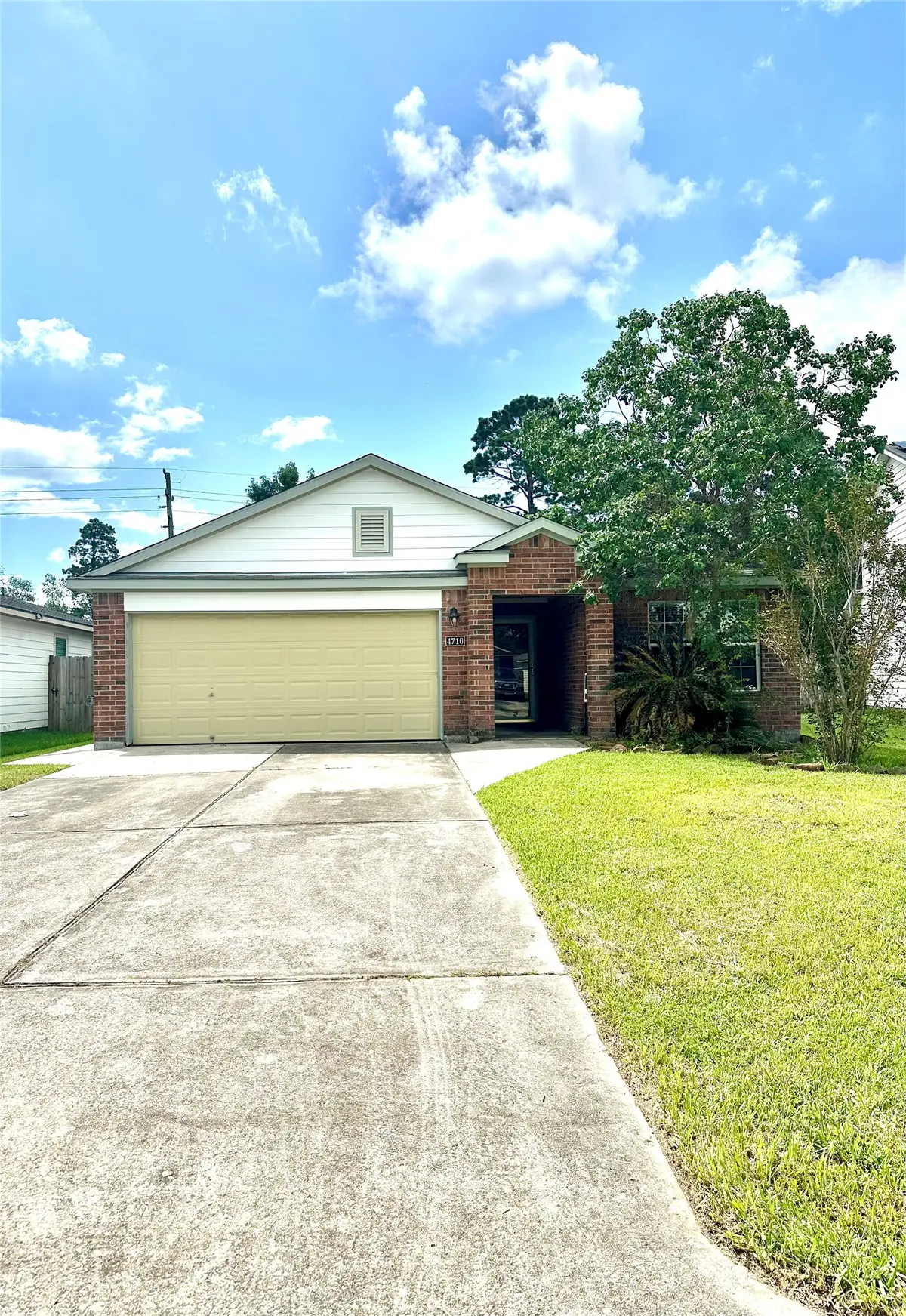 4710 Comal River Loop Loop, Spring, TX 77386 - #1