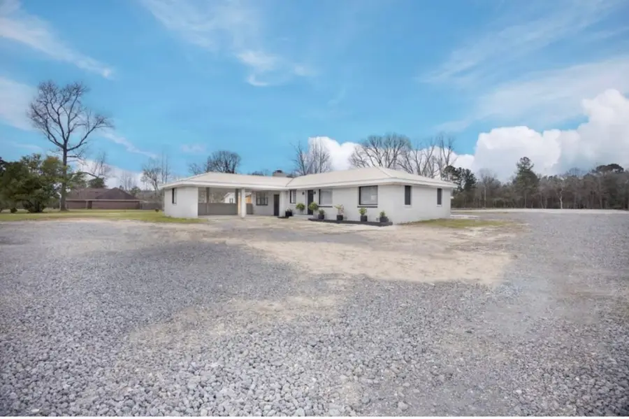 3709 Beaumont, Liberty, TX 77575 - #2