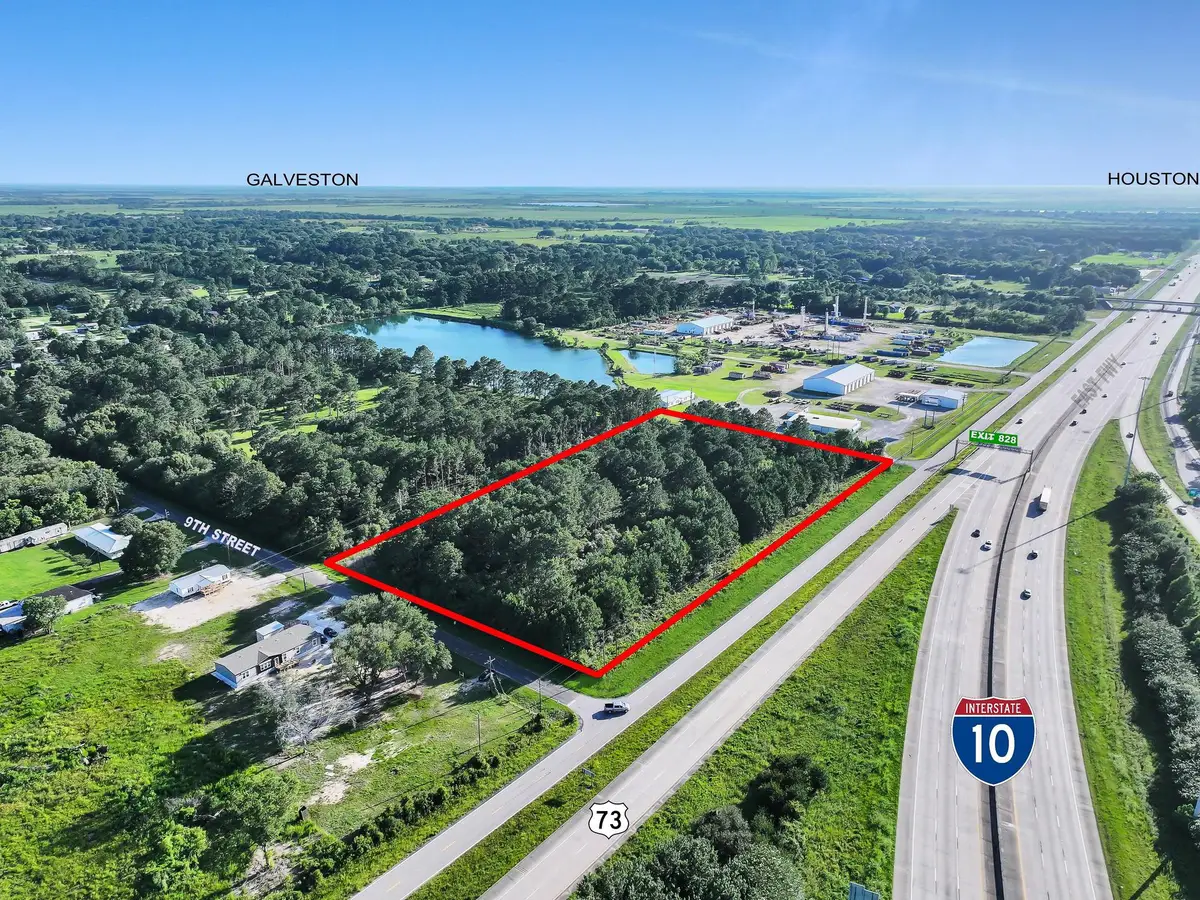 000 9th St, Winnie, TX 77665 - #1