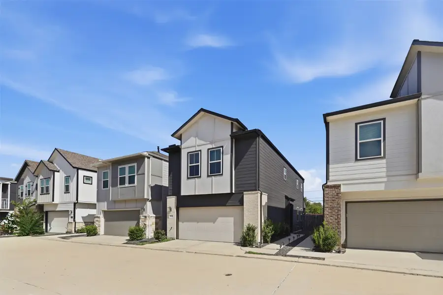 9946 Storehouse Drive, Houston, TX 77080 - #3