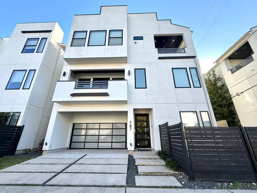 707 W Clay St, Houston, TX 77019 - Image #2