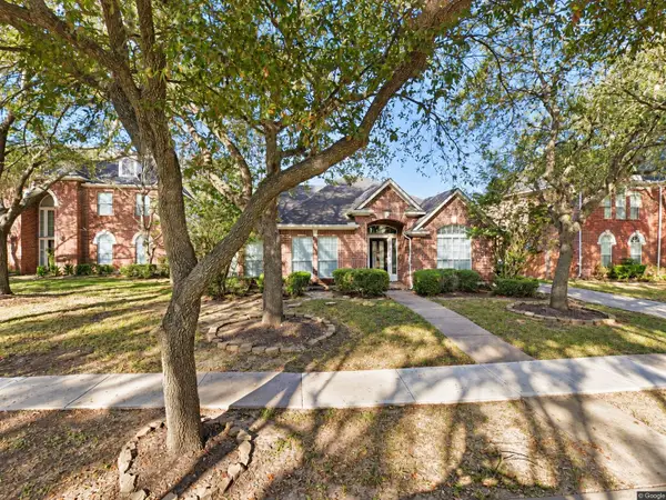 1906 Gray Birch Drive, Sugar Land, TX 77479
