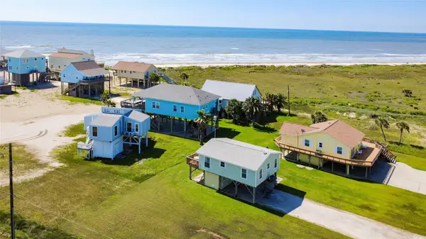 12878 Jean Lafitte Drive, Freeport, TX 77541