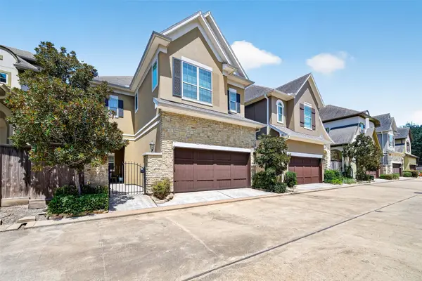 8217 Cabernet Lane, Houston, TX 77055