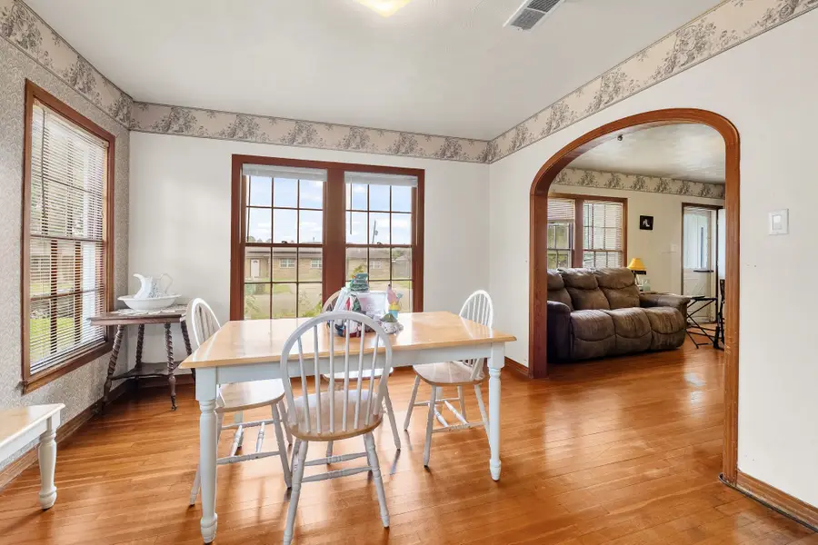 209 Schilling Street, Baytown, TX 77520 - #3