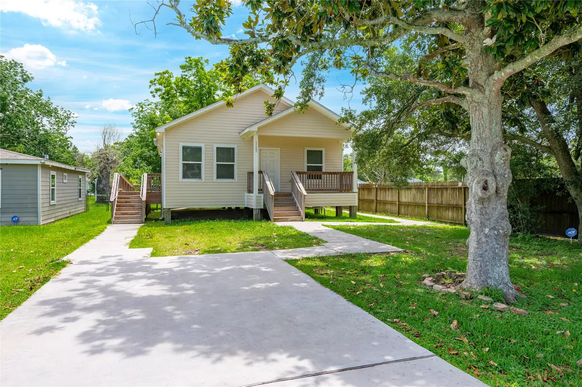 1125 Lake Road, La Marque, TX 77568 - #1