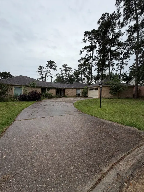 6907 King Arthur Court, Spring, TX 77379