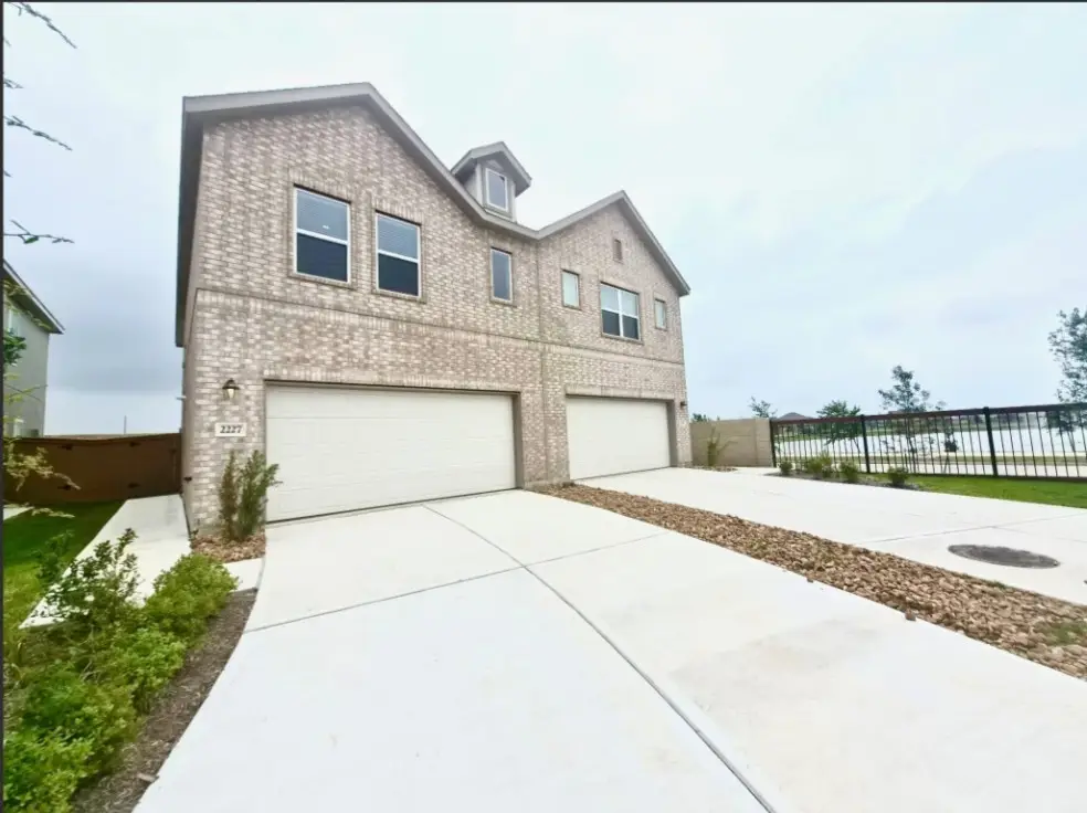 2155 Salinas Drive, Rosharon, TX 77583 - #1