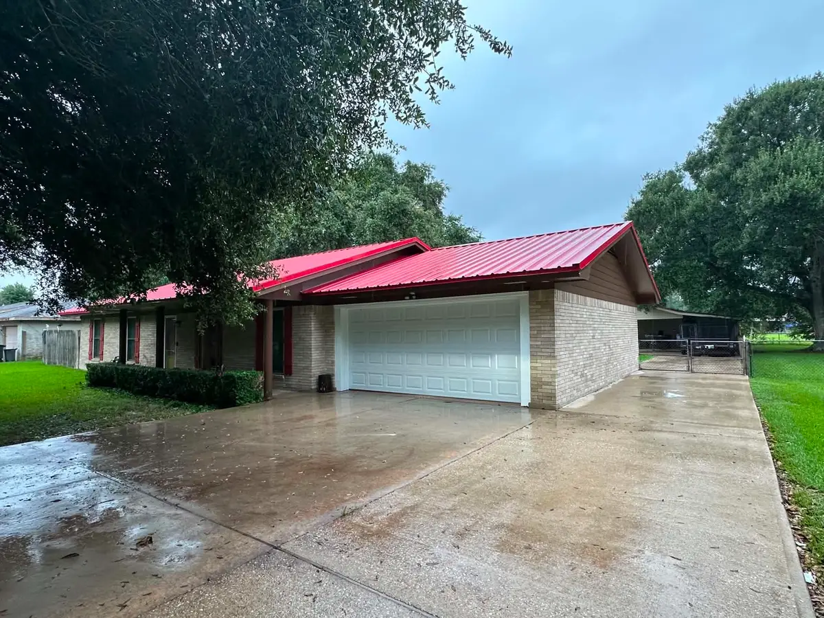 10922 Glen Oaks Street, Beaumont, TX 77705 - #1