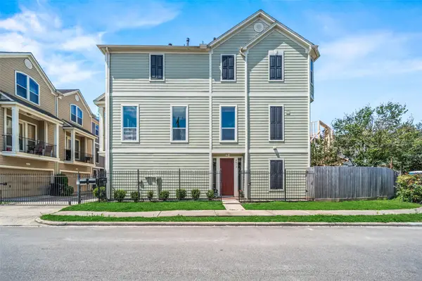 2613 Link Road, Houston, TX 77009