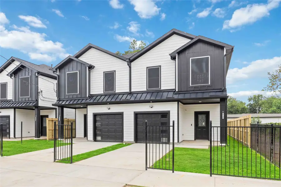 6726 Paris Street #A-B, Houston, TX 77021 - #2