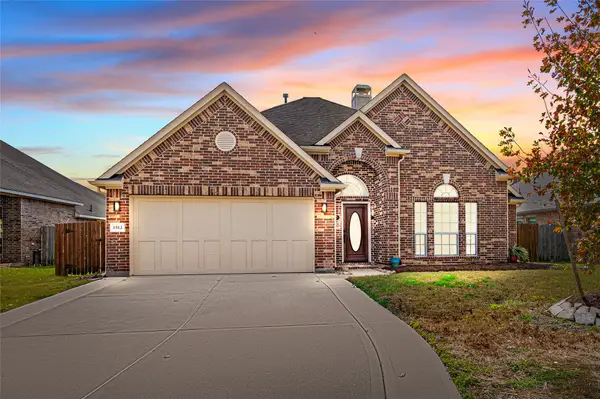 1512 Nacogdoches Valley Drive, League City, TX 77573