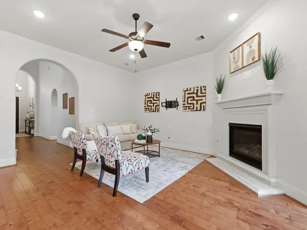 13211 Parkway Meadows Drive, Houston, TX 77077