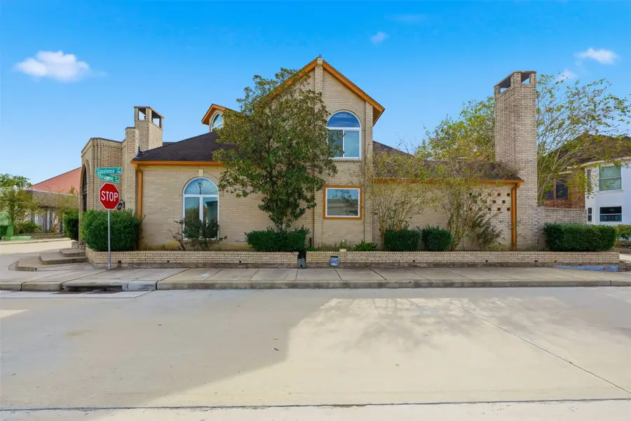 4063 Breakwood Drive, Houston, TX 77025 - Image #2