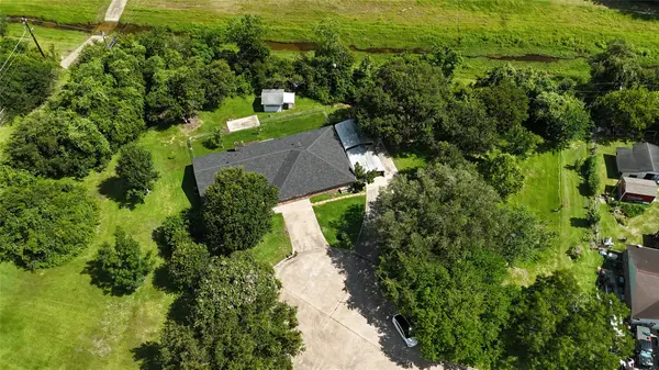 12614 C Bar Drive, Santa Fe, TX 77510