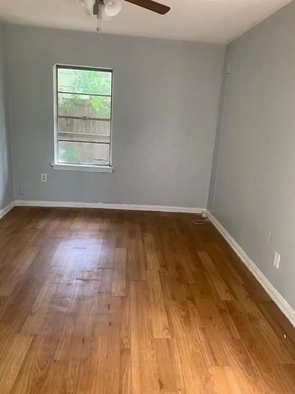 5818 Westover Street, Houston, TX 77033 - #3