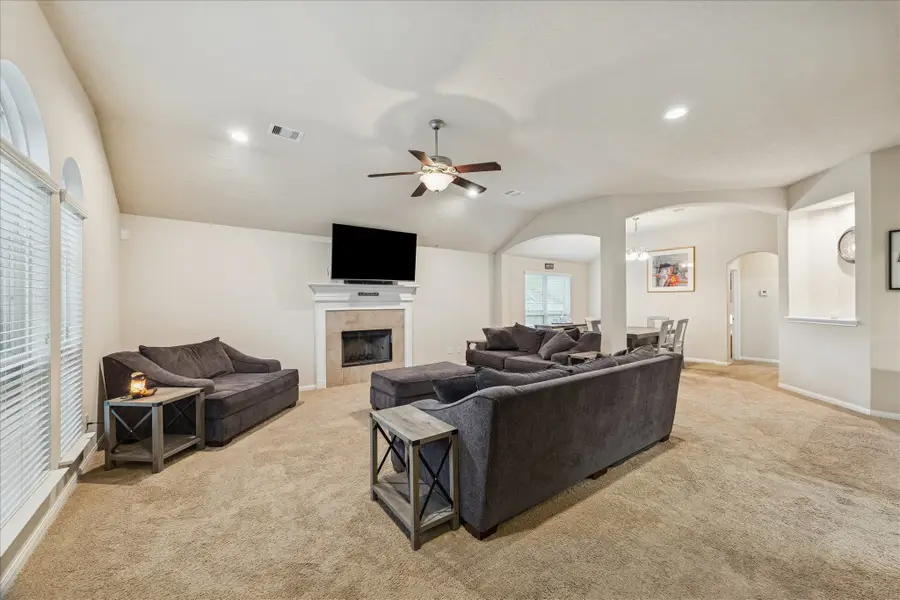 3203 Pine Hollow Circle, Montgomery, TX 77356 - Image #3