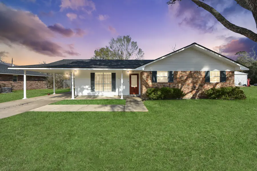 2004 Manor Street, Dayton, TX 77535 - #2