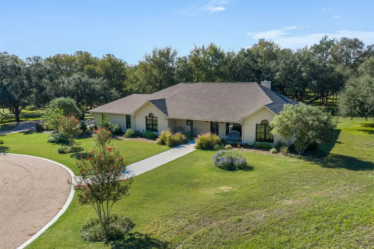 2015 W Guenther Lane, La Grange, TX 78945 - #1
