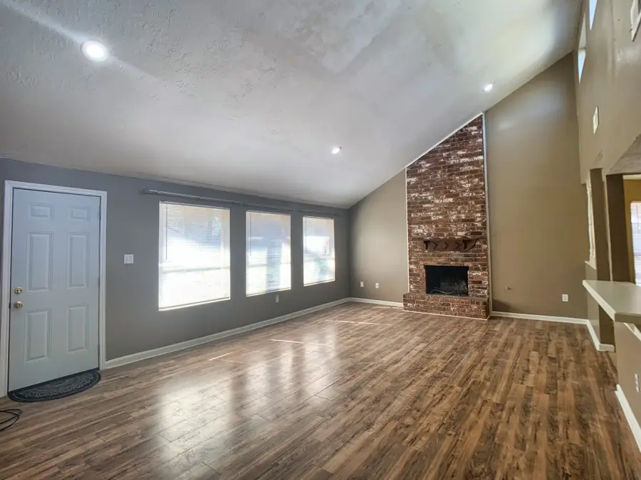 2023 Papoose Trail, Crosby, TX 77532 - #2