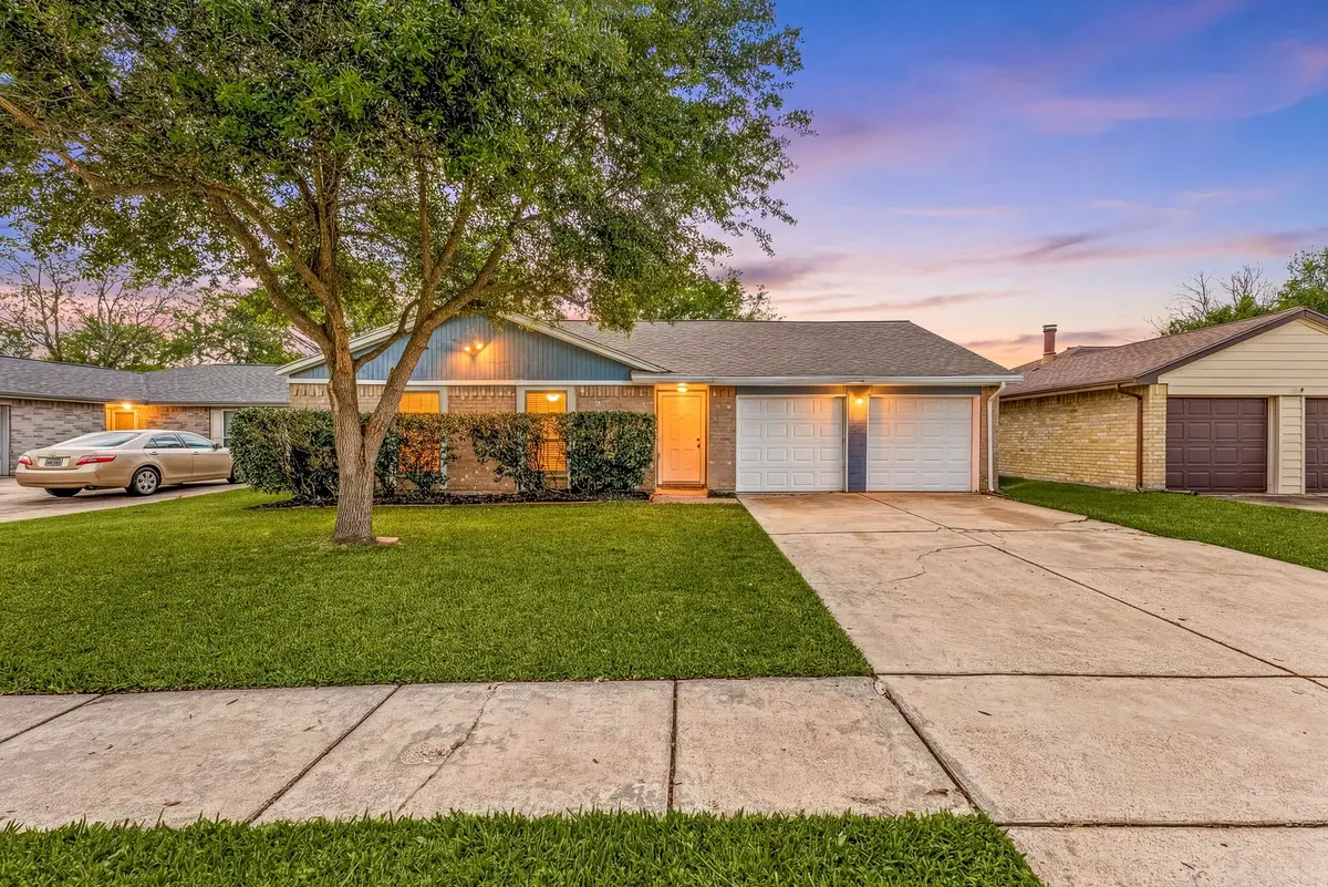 2781 Glen Haven Drive, League City, TX 77573 - #1