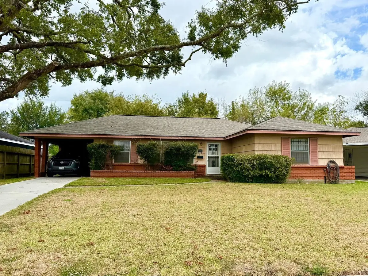 6211 Simsdale Street, Houston, TX 77087 - Image #1