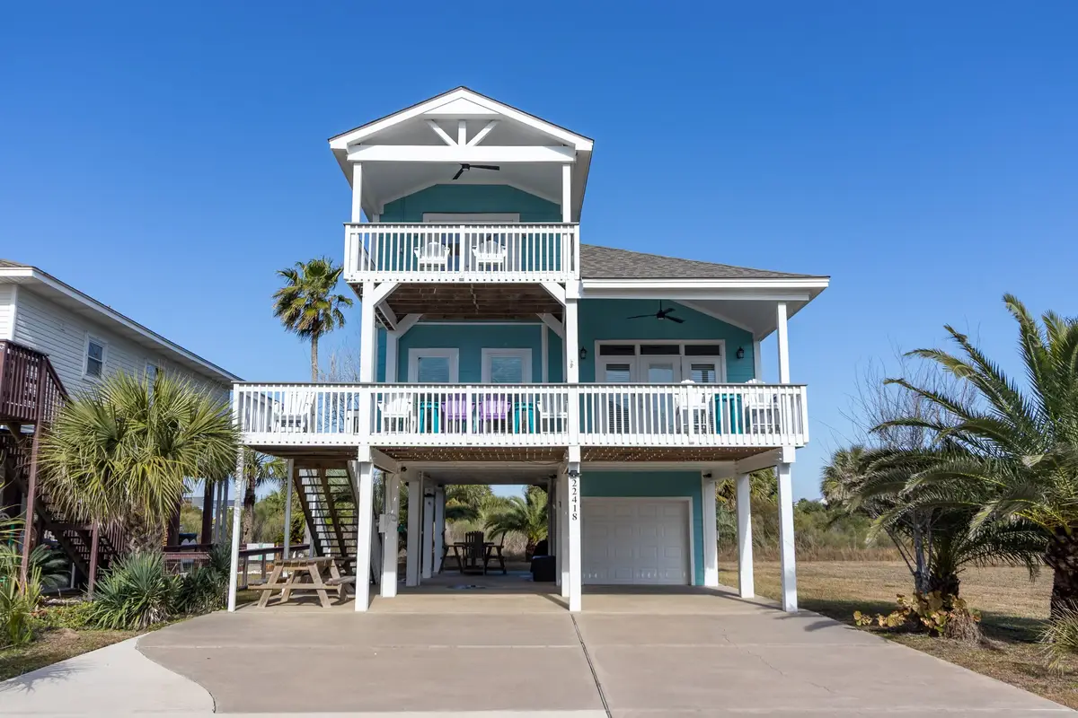 22418 Vista Del Mar, Galveston, TX 77554 - Image #1