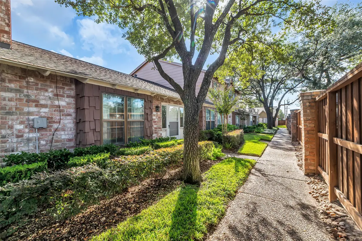 2970 Gessner Road, Houston, TX 77080 - Image #1