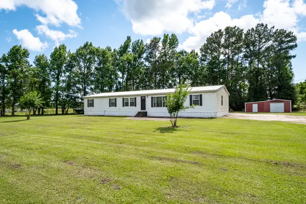 126 County Road 3011, Dayton, TX 77535