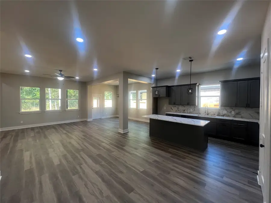 28807 Champion Oaks Dr, Magnolia, TX 77354 - Image #3