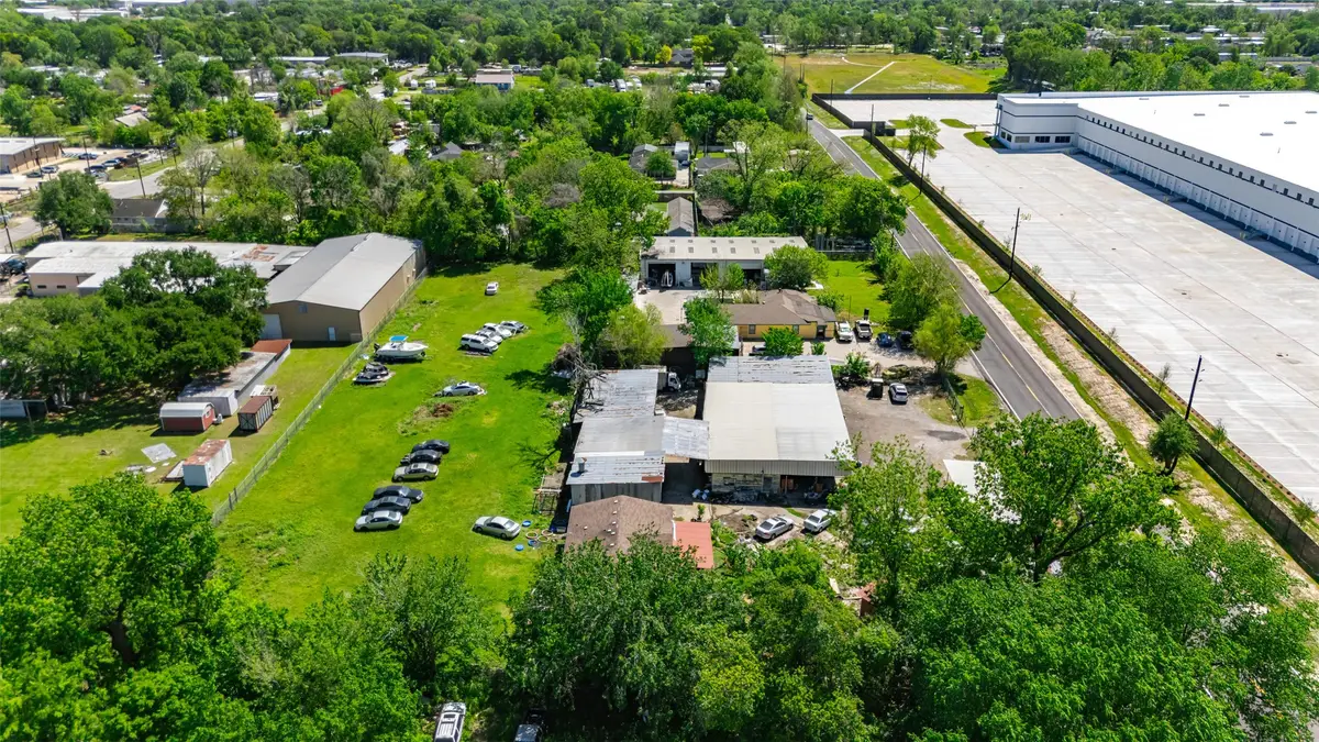 11918 N Houston Rosslyn Road, Houston, TX 77086 - #1