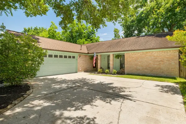 13611 Pepper Knoll Drive, Houston, TX 77065