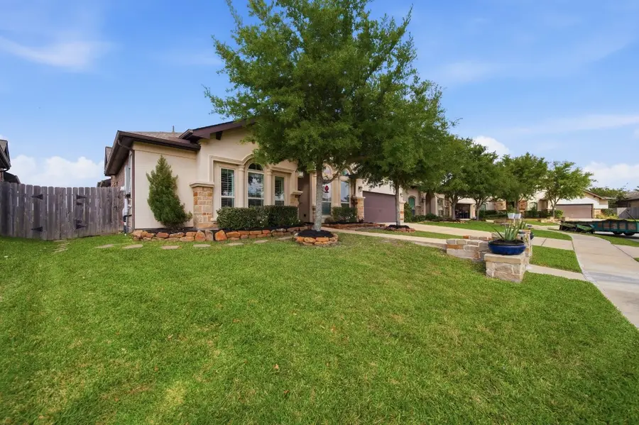 2420 Sky Harbor Lane, Friendswood, TX 77546 - #2