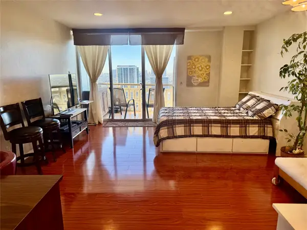 2016 Main Street #2510, Houston, TX 77002