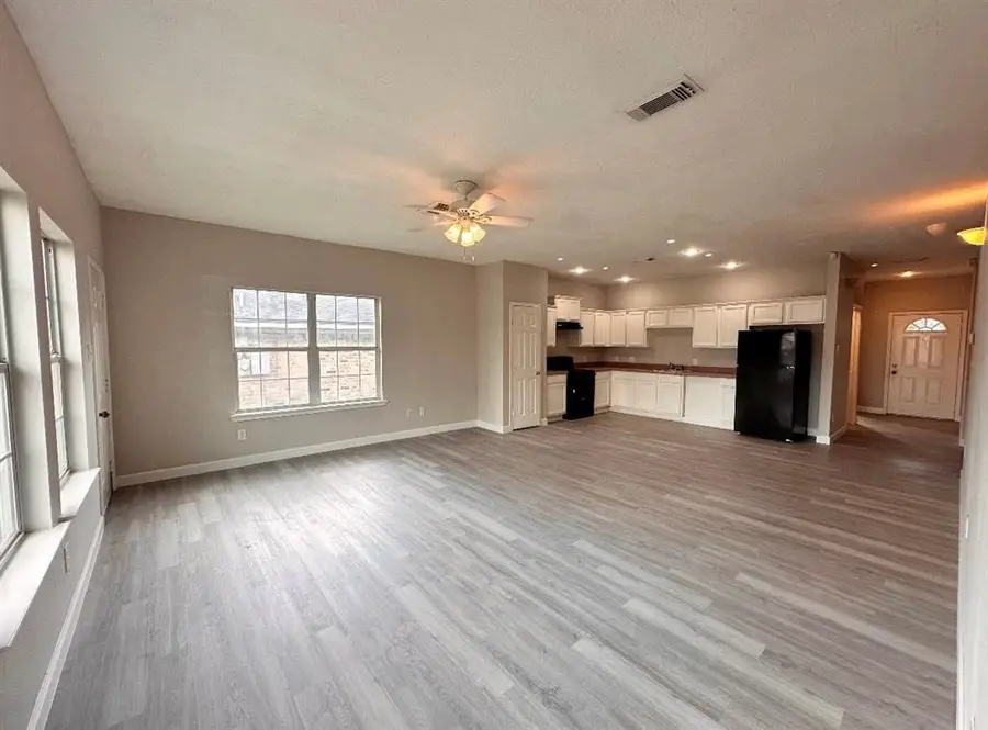 6406 Trebor Street, Pasadena, TX 77505 - #2
