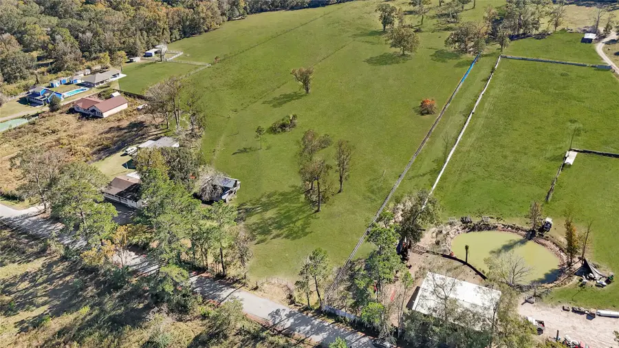 1244 County Road 332, Cleveland, TX 77327 - Image #2