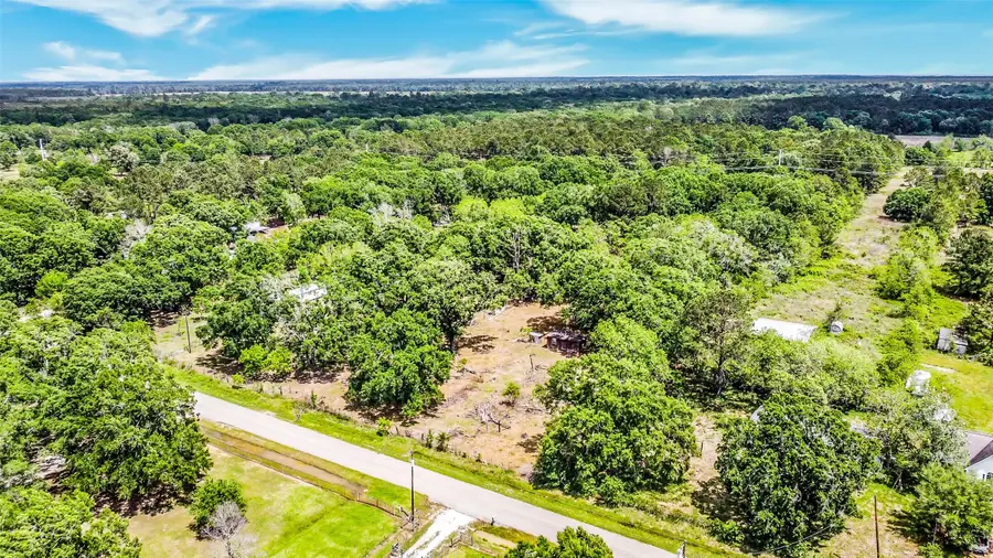 198 County Road 6881 N, Dayton, TX 77535 - #3