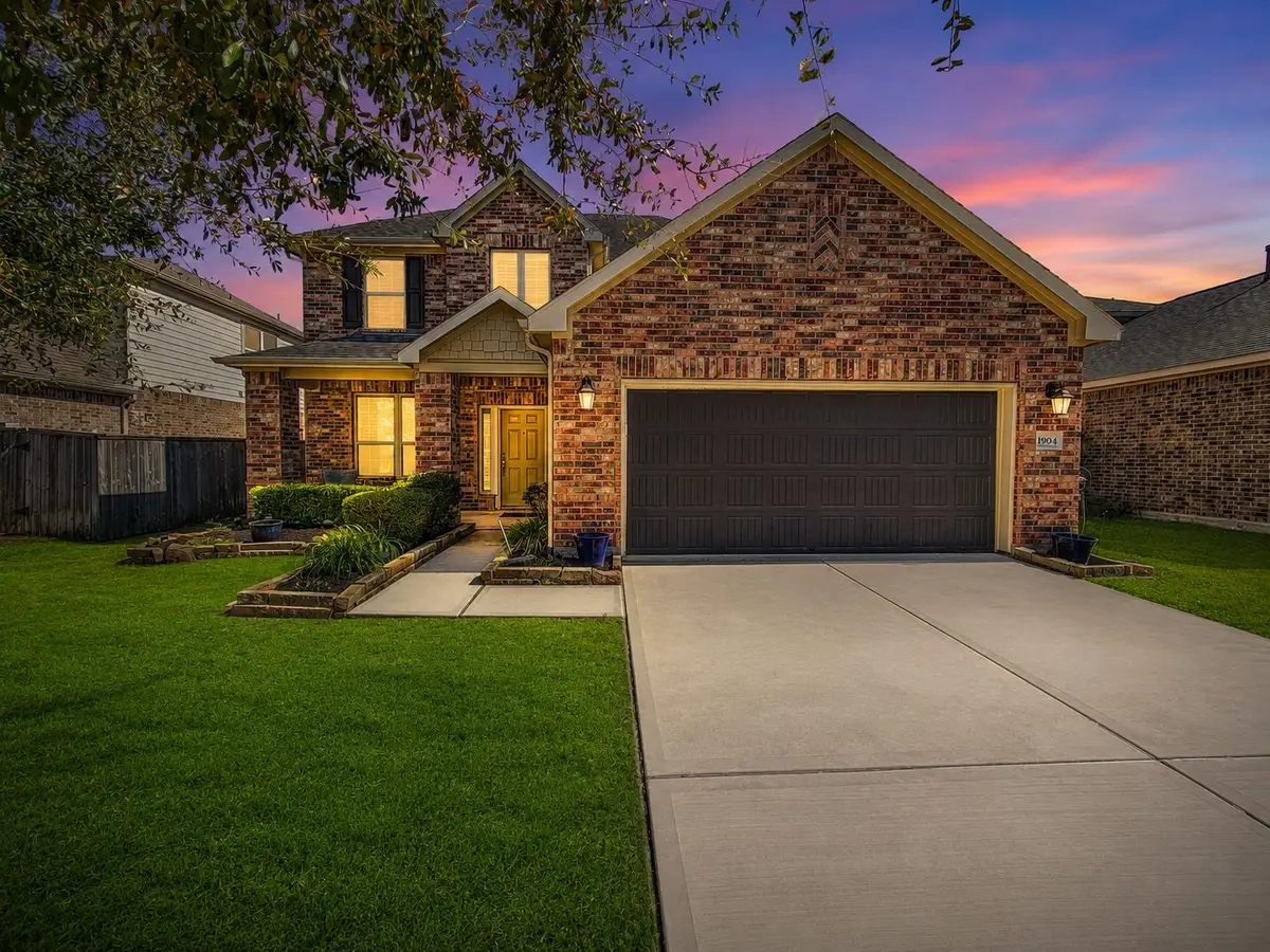 1904 Emerald Breeze Court, Pearland, TX 77089 - #1