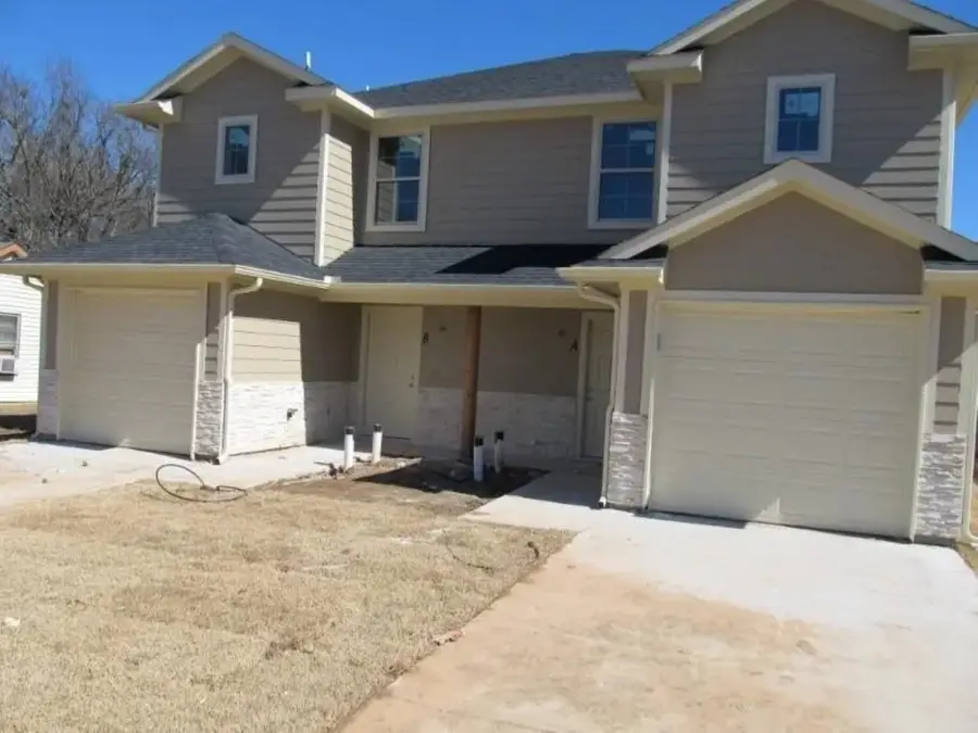 1525 Franklin Avenue, Bonham, TX 75418 - #2
