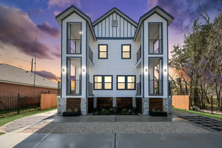 5226 Ricky Street, Houston, TX 77033 - #3