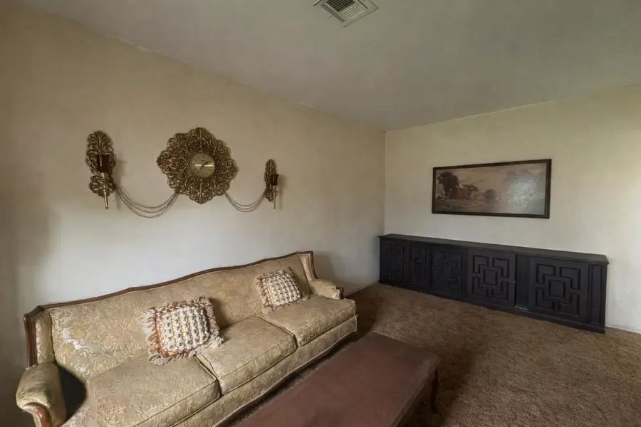 1209 W 2nd Street, Hearne, TX 77859 - #3