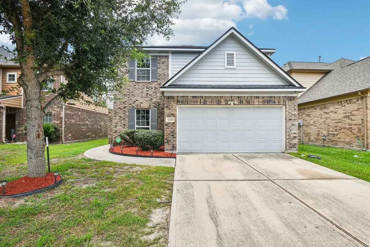 1226 Newsome Glenn Drive, Houston, TX 77090 - Image #1
