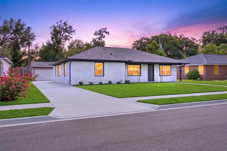1202 Dogwood Drive, Pasadena, TX 77506 - #2