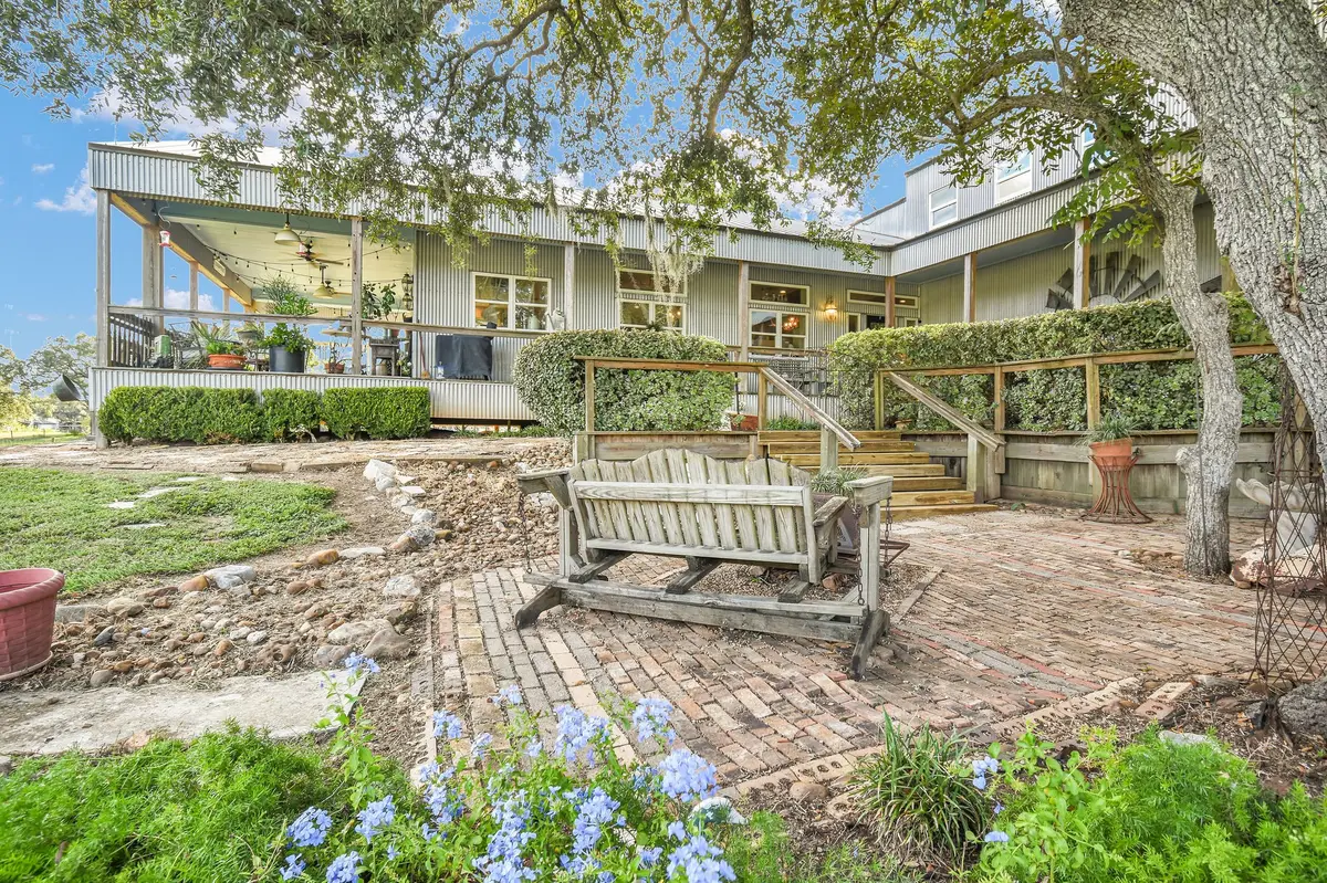 817 County Road 432, Brazoria, TX 77422 - #1