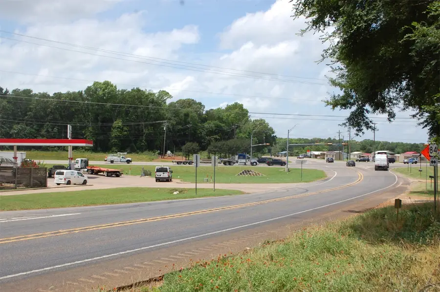 1279 E Us Highway 84, Palestine, TX 75801 - #3